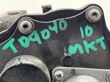 Load image into Gallery viewer, Throttle Body Lincoln MKT 2010 - NW557949
