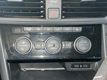 Load image into Gallery viewer, Temperature Controls Volkswagen Jetta 2021 - NW559518
