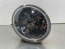 Load image into Gallery viewer, FOG LIGHT Toyota Tundra Sequoia 2001 01 2002 02 03 04 05 06 Right - NW560104
