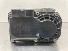 Load image into Gallery viewer, THROTTLE BODY Land Cruiser 4 Runner Sequoia 2005 05 2006 06 2007 07 08 09 - NW560261
