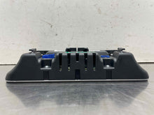Load image into Gallery viewer, Info-Gps Screen  MERCEDES GLA-CLASS 2020 - NW560942

