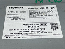 Load image into Gallery viewer, Radio Honda CR-V 2018 - NW560994
