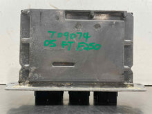 Load image into Gallery viewer, ECU ECM Computer  FORD F250SD PICKUP 2005 - NW560852
