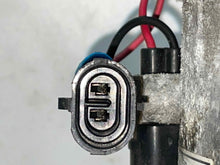 Load image into Gallery viewer, AC A/C AIR CONDITIONING COMPRESSOR Deville DHS DTS Seville Bonneville 98-05 - NW560568
