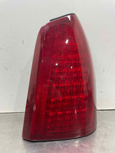 Load image into Gallery viewer, TAIL LIGHT LAMP ASSEMBLY Deville DHS DTS 00 01 02 03 04 05 Right - NW561633
