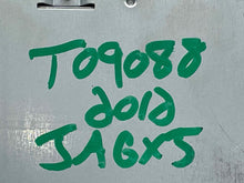 Load image into Gallery viewer, RADIO Jaguar Vanden Pl XJ XJL 11 12 13 14 AM FM CD - NW562199
