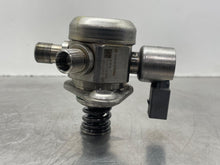 Load image into Gallery viewer, [INVENTORYCAR_YEAR_MAKE_MODEL] FUEL PUMP - NW562714
