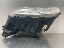 Load image into Gallery viewer, Headlight Lamp Assembly   2006 - NW564620
