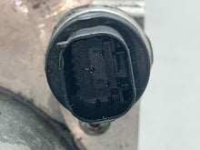 Load image into Gallery viewer, ABS Pump   2006 - NW564325
