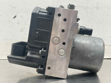 Load image into Gallery viewer, ABS Pump   2006 - NW564325
