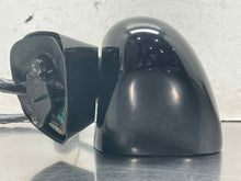 Load image into Gallery viewer, Side View Door Mirror   2006 - NW564509
