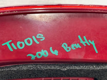 Load image into Gallery viewer, Tail Lamp Light   2006 - NW564477
