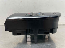 Load image into Gallery viewer, FRONT TEMPERATURE CONTROLS Jaguar XF XFR 2016 16 2017 17 - NW477074
