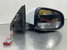 Load image into Gallery viewer, Side View Door Mirror Jaguar XE 2017 - NW476966
