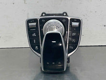 Load image into Gallery viewer, Radio  MERCEDES C-CLASS 2020 - NW477162
