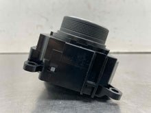 Load image into Gallery viewer, Temperature Controls   2023 - NW564799
