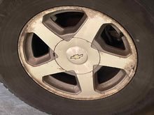 Load image into Gallery viewer, WHEEL RIM Trailblazer Trailblazer Ext 02-06 16x7 ALUM 16x7, 6 lug, 5" - NW569316
