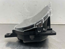 Load image into Gallery viewer, Speedometer Cluster Chevrolet Colorado 2021 - NW570527
