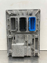 Load image into Gallery viewer, ECU ECM COMPUTER Enclave Lacrosse Regal ATS CTS Camaro 16-19 - NW570571
