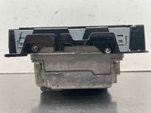 Load image into Gallery viewer, Radio  GRAND CHEROKEE 2015 - NW573308
