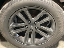 Load image into Gallery viewer, WHEEL RIM Explorer Explorer Sport Trac 11-17 18x8 ALUM 18x8, 5 lug, 4-1/2" - NW573537

