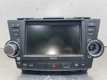 Load image into Gallery viewer, RADIO Toyota Highlander 2011 11 2012 12 2013 13 - NW572754
