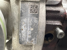 Load image into Gallery viewer, Turbo  MINI COOPER 2018 - NW573529
