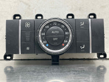 Load image into Gallery viewer, Temperature Controls  MERCEDES GLS-CLASS 2017 - NW574072
