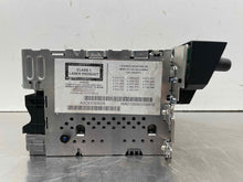 Load image into Gallery viewer, Readio BMW 645i 550i 525i 545i 530i 2004 04 2005 05 2006 06 07 AM FM CD - NW588736
