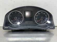 Load image into Gallery viewer, SPEEDOMETER CLUSTER Volkswagen Tiguan 13 14 15 16 17 - NW597708
