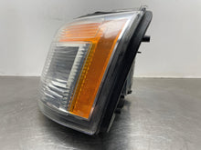 Load image into Gallery viewer, HEADLIGHT LAMP ASSEMBLY Land Rover LR2 08 09 10 Left - NW598977
