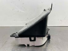 Load image into Gallery viewer, Speedometer Cluster Ford Flex 2010 - NW574922
