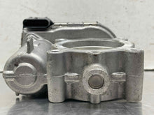 Load image into Gallery viewer, Throttle Body  INFINITI QX30 2017 - NW599359
