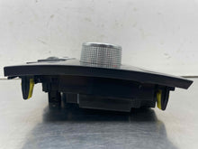 Load image into Gallery viewer, Temperature Controls Toyota Sequoia 2016 - NW599079
