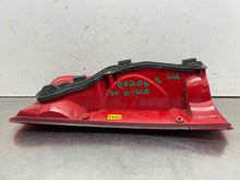 Load image into Gallery viewer, TAIL LIGHT LAMP ASSEMBLY Rover Disco II Disco SD Discovery 99-00 Left - NW602024
