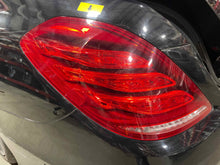 Load image into Gallery viewer, [INVENTORYCAR_YEAR_MAKE_MODEL] TAIL LIGHT LAMP ASSEMBLY Left - NW608787
