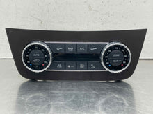 Load image into Gallery viewer, FRONT TEMPERATURE CONTROLS Gl350 Gl450 Gl550 GL63 AMG GLE300d 14-17 - NW612968
