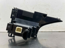 Load image into Gallery viewer, REAR TEMPERATURE CONTROLS Toyota Venza 09 10 11 12 - NW613043
