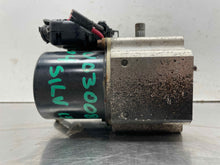 Load image into Gallery viewer, ABS Pump  SIERRA 1500 PICKUP 2004 - NW613983
