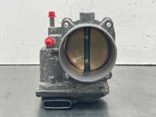 Load image into Gallery viewer, THROTTLE BODY Land Cruiser 4 Runner Sequoia 2005 05 2006 06 2007 07 08 09 - NW576893
