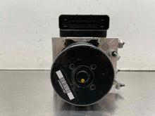 Load image into Gallery viewer, ABS ANTI-LOCK BRAKE PUMP Land Rover Evoque 2012 12 2013 13 - NW577171

