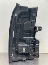 Load image into Gallery viewer, [INVENTORYCAR_YEAR_MAKE_MODEL] TAIL LIGHT LAMP ASSEMBLY Right - NW615795
