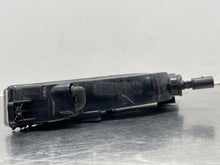 Load image into Gallery viewer, TURN SIGNAL LIGHT LAMP Beetle 15 16 Bumper Mounted Right - NW618552
