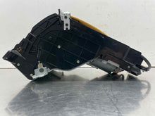Load image into Gallery viewer, Info-Gps Screen  LEXUS SC430 2004 - NW618856
