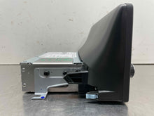 Load image into Gallery viewer, Radio Honda HR-V 2023 - NW577001
