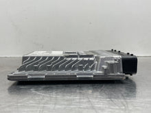 Load image into Gallery viewer, ECU ECM COMPUTER Audi A4 A5 2009 09 2010 10 - NW621926

