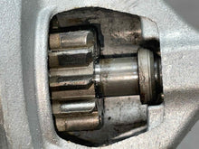 Load image into Gallery viewer, [INVENTORYCAR_YEAR_MAKE_MODEL] STARTER MOTOR - NW577648
