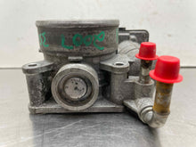 Load image into Gallery viewer, THROTTLE BODY G35 G37 Q60 350Z 370Z 2007 07 2008 08 09 - 14 Left - NW577473
