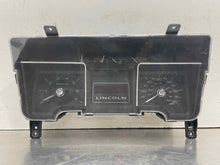 Load image into Gallery viewer, Speedometer Cluster Lincoln Navigator 2012 - NW625523
