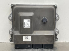 Load image into Gallery viewer, ECU ECM Computer  VOLVO S60 2022 - NW625252
